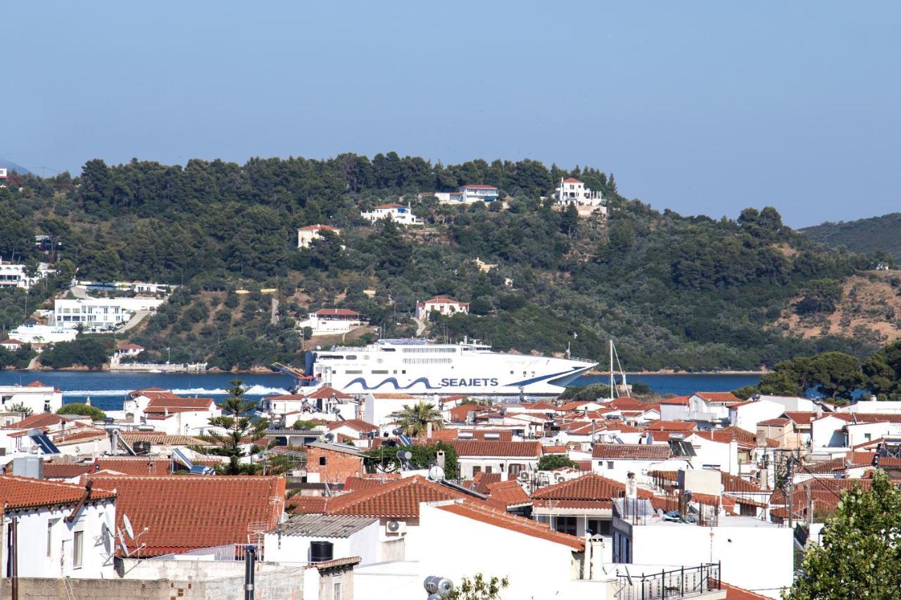 D & E Apartments Skiathos Chora Extérieur photo