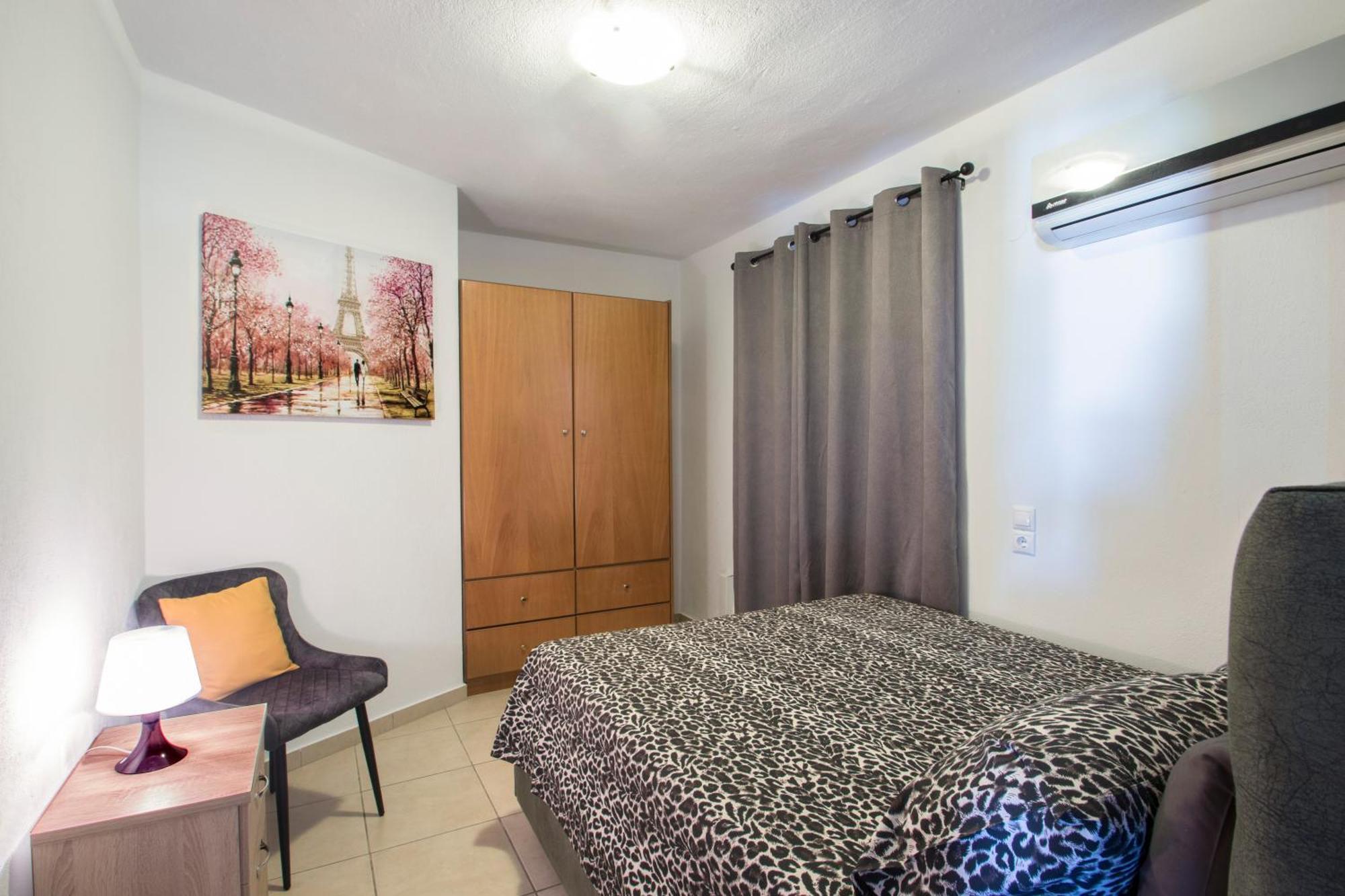 D & E Apartments Skiathos Chora Extérieur photo