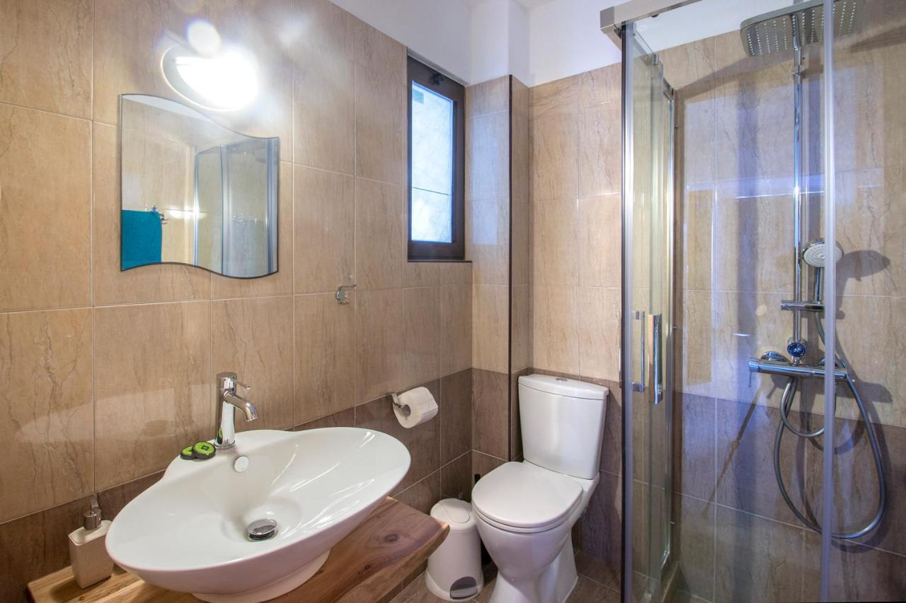 D & E Apartments Skiathos Chora Extérieur photo